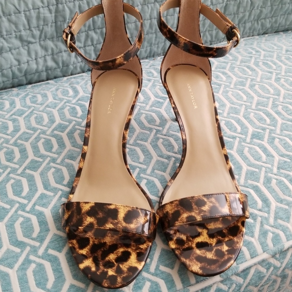 Animal print sandals.